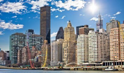 NYC skyscrapers and Central Park, showcasing the vibrant commercial real estate market.